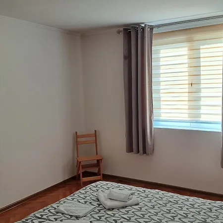 Apartment Nira *